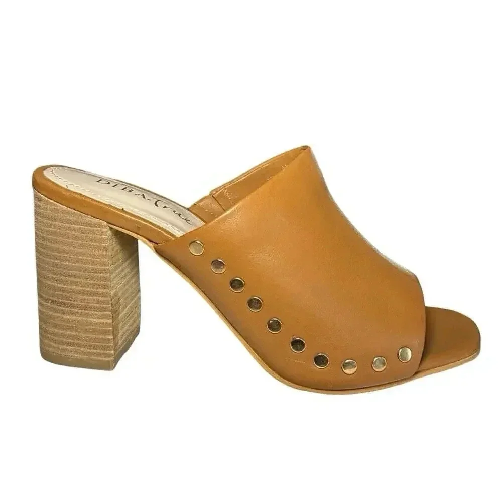 NWOT Diba True Women’s Twin Crest Leather Heeled Mules Tan Size 8